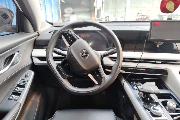Used CHANGAN CS75 PLUS 2024 3rd Generation Champion Edition 1.5T Intelligent Drive Dynamic Model Steering Wheel
