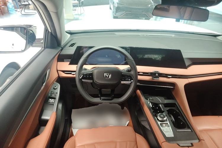 Used CHANGAN CS75 PLUS 2024 3rd Generation Champion Edition 1.5T Intelligent Drive Dynamic Model Steering Wheel