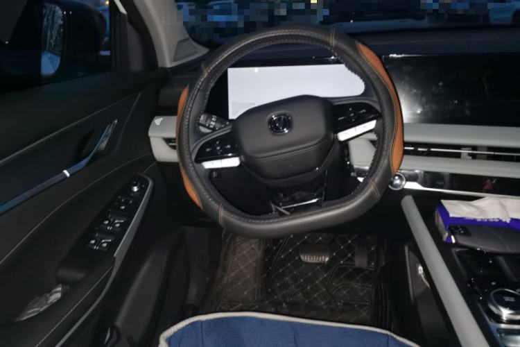 Used CHANGAN CS75 PLUS 2024 3rd Generation Champion Edition 1.5T Intelligent Drive Dynamic Model Steering Wheel
