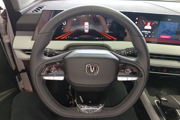 Used CHANGAN CS75 PLUS 2024 3rd Generation Champion Edition 1.5T Intelligent Drive Dynamic Model Steering Wheel
