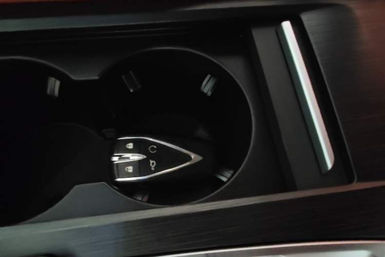 Used CHANGAN CS75 PLUS 2024 3rd Generation Champion Edition 2.0T Intelligent Drive Performance Model Vehicle Key