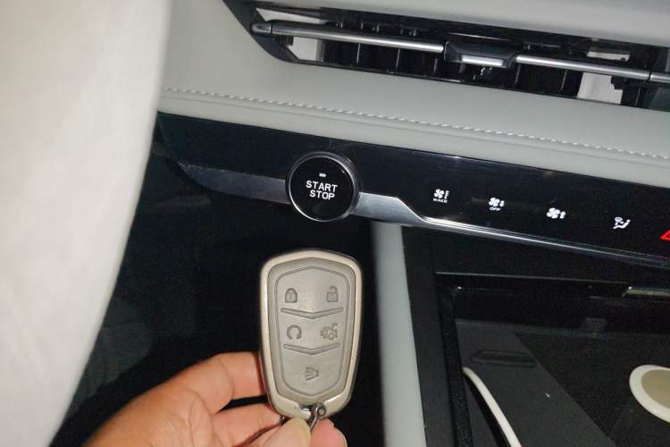Used CHANGAN CS75 PLUS 2024 3rd Generation Champion Edition 1.5T Intelligent Drive Dynamic Model Vehicle Key
