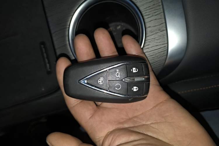 Used CHANGAN CS75 PLUS 2025 4th Generation UItra 2.0T New Blue Whale Smart Intelligent Powertrain Version Interior 1