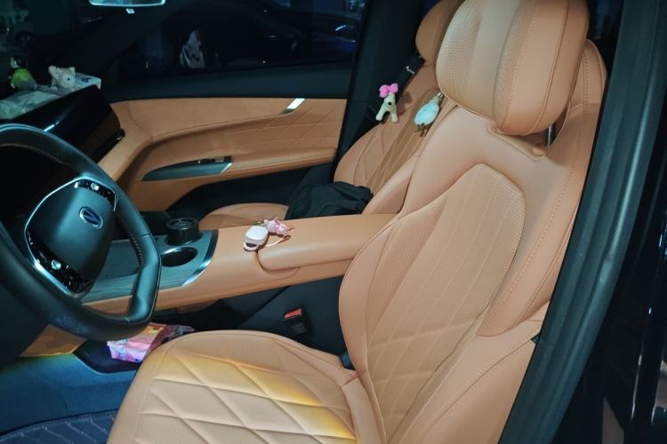 Used CHANGAN CS75 PLUS 2025 4th Generation 1.5T New Blue Whale Smart Flagship Version Left Front Seat