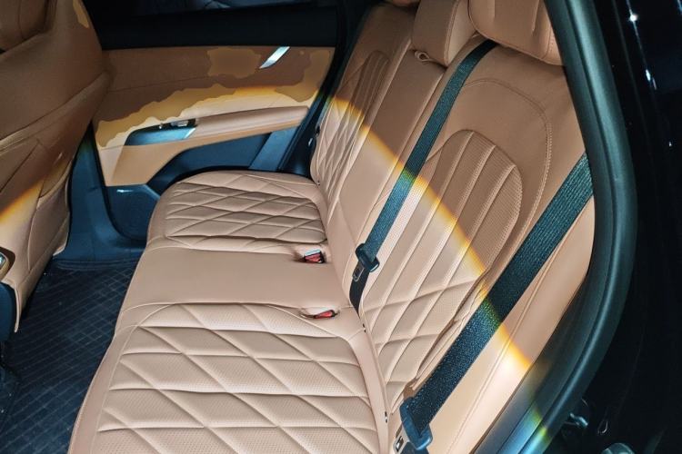 Used CHANGAN CS75 PLUS 2025 4th Generation 1.5T New Blue Whale Smart Flagship Version Left Rear Seat