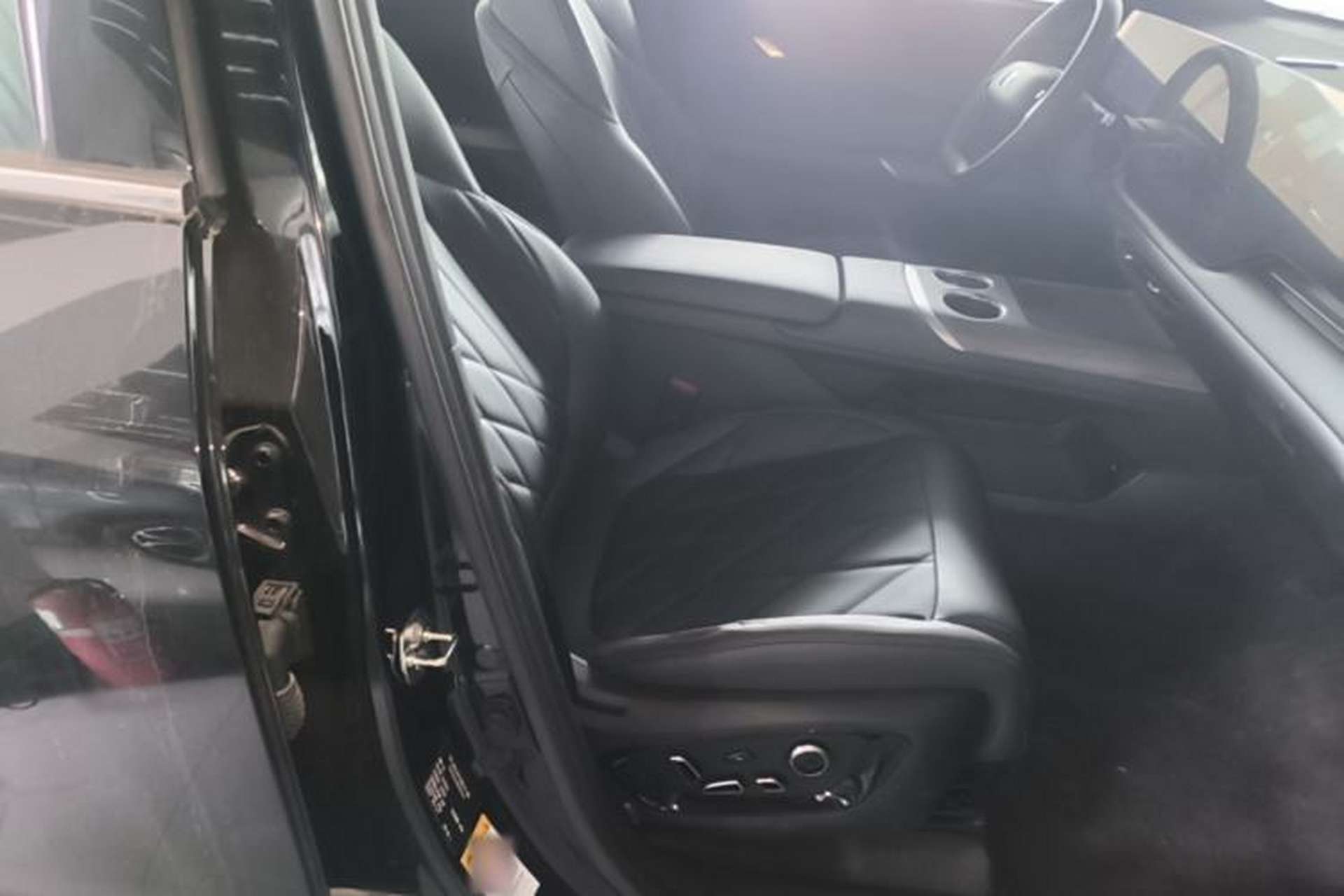 Used CHANGAN CS75 PLUS 2025 4th Generation UItra 2.0T New Blue Whale Smart Intelligent Powertrain Version Right Front Seat