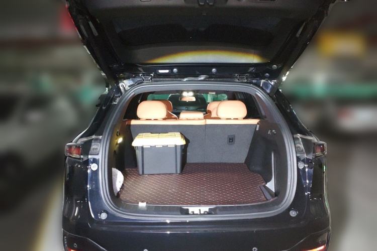 Used CHANGAN CS75 PLUS 2025 4th Generation 1.5T New Blue Whale Smart Flagship Version Trunk