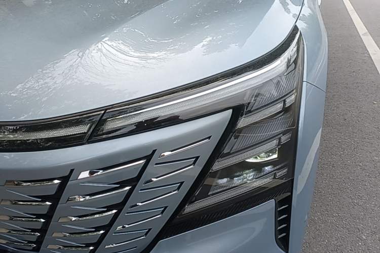 Used CHANGAN CS75 PLUS 2025 4th Generation 1.5T New Blue Whale Smart Flagship Version Left Front Headlight