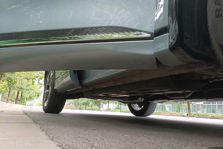 Used CHANGAN CS75 PLUS 2025 4th Generation 1.5T New Blue Whale Smart Flagship Version Right Side Sill