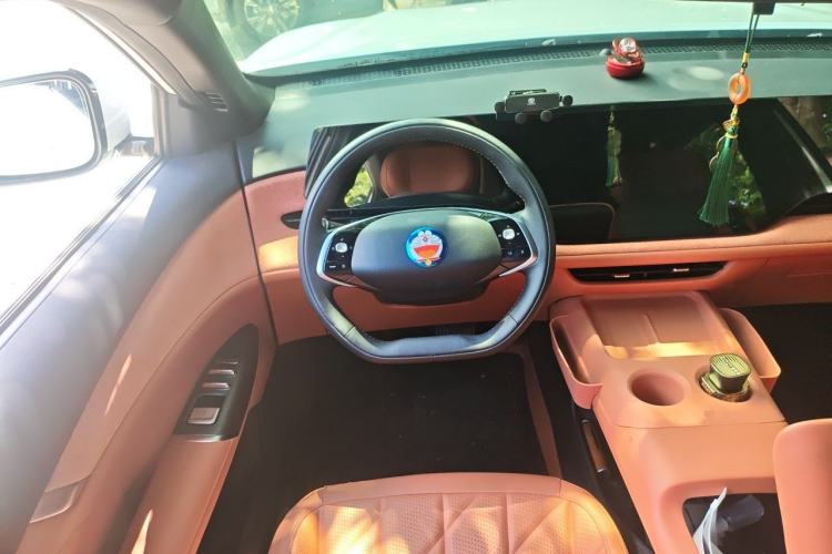 Used CHANGAN CS75 PLUS 2025 4th Generation 1.5T New Blue Whale Smart Luxury Edition Steering Wheel