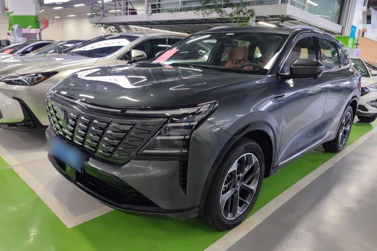 Used CHANGAN CS75 PLUS 2025 4th Generation 1.5T New Blue Whale Smart Luxury Edition Guazi used car, China used car export, Used car for sale, Used cars, Cheapest cars for sale