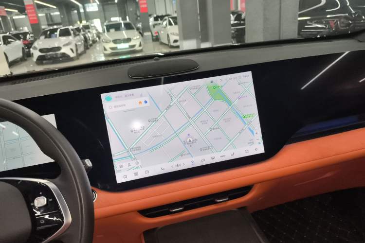 Used CHANGAN CS75 PLUS 2025 4th Generation 1.5T New Blue Whale Smart Flagship Version Audio And AC Panel