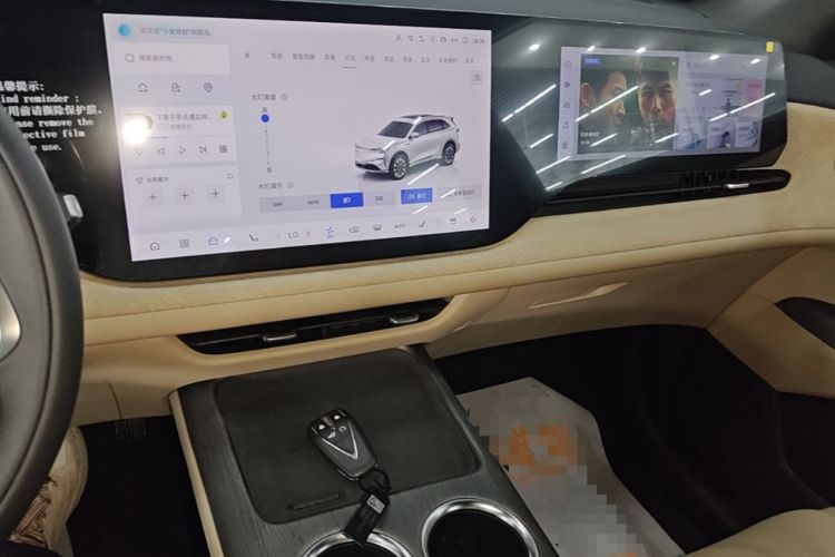 Used CHANGAN CS75 PLUS 2025 4th Generation UItra 2.0T New Blue Whale – Smart & Powerful Version Audio And AC Panel