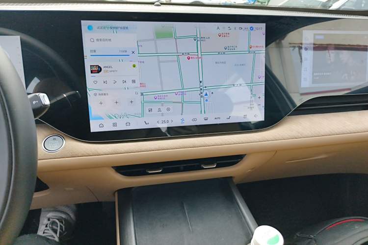 Used CHANGAN CS75 PLUS 2025 4th Generation 1.5T New Blue Whale Smart Luxury Edition Audio And AC Panel