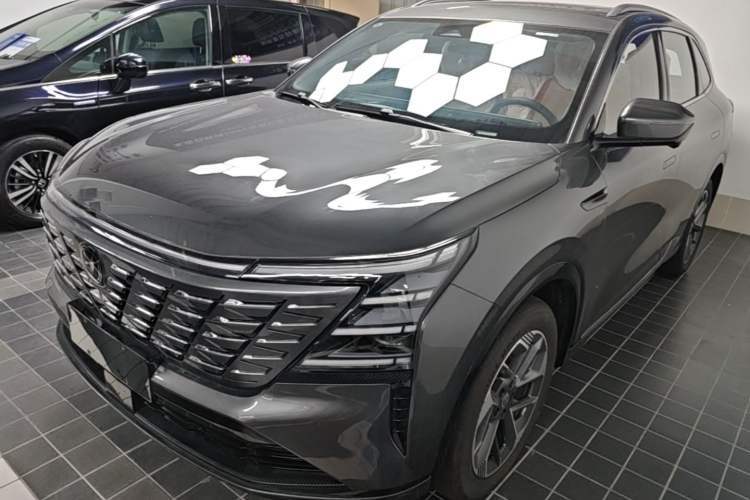 CHANGAN CS75 PLUS 2025 4th Generation 1.5T New Blue Whale Smart Luxury Edition usado Guazi used car, China used car export, Used car for sale, Used cars, Cheapest cars for sale