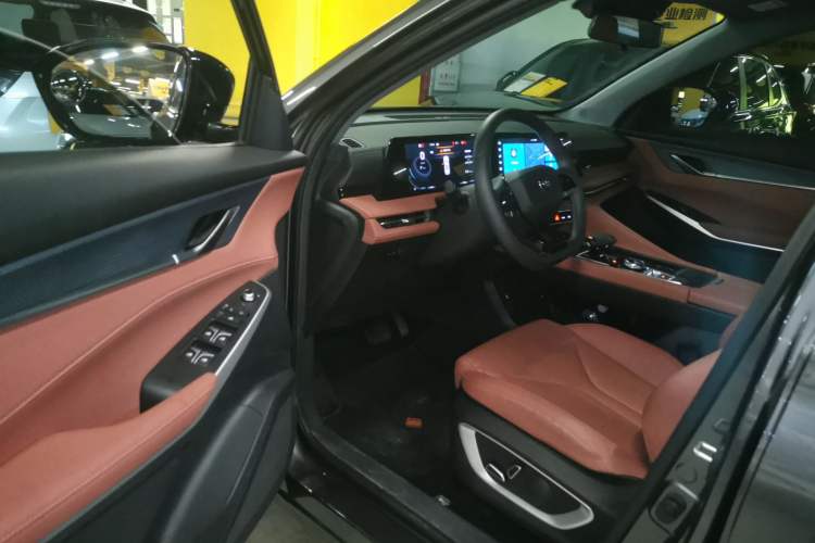 Used CHANGAN CS75 PLUS 2025 Model, 3rd Generation Champion Edition 1.5T Jinghang Version Driver Seat