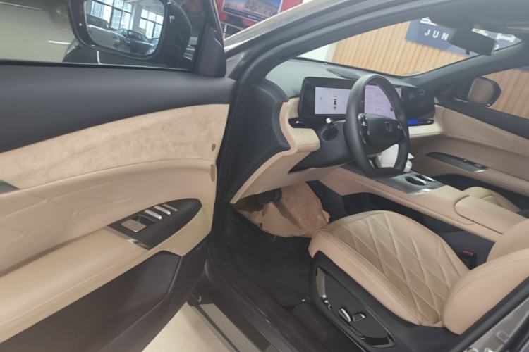 Used CHANGAN CS75 PLUS 2025 4th Generation UItra 2.0T New Blue Whale Smart Intelligent Powertrain Version Driver Seat