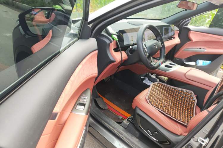 Used CHANGAN CS75 PLUS 2025 4th Generation 1.5T New Blue Whale Smart Flagship Version Driver Seat