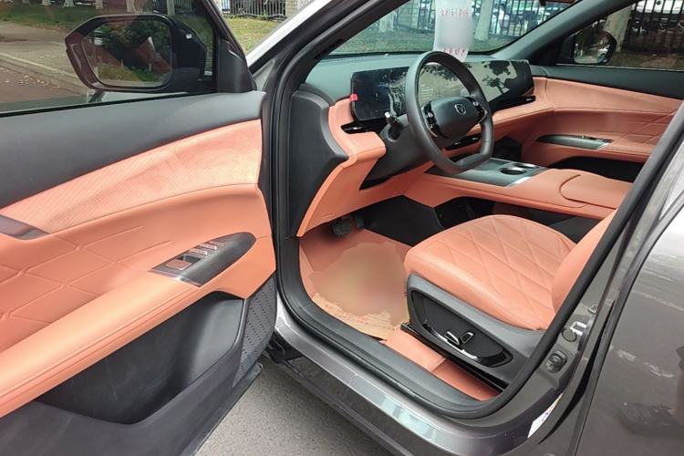 Used CHANGAN CS75 PLUS 2025 4th Generation 1.5T New Blue Whale Smart Luxury Edition Driver Seat