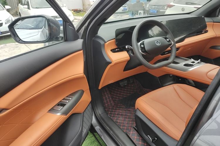 Used CHANGAN CS75 PLUS 2025 Model, 4th Generation 1.5T New Blue Whale Smart Excellence Version Driver Seat