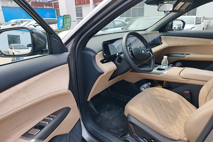 Used CHANGAN CS75 PLUS 2025 4th Generation 1.5T New Blue Whale Smart Luxury Edition Driver Seat