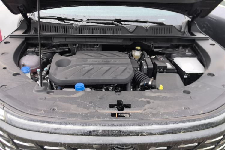 Used CHANGAN CS75 PLUS 2025 4th Generation 1.5T New Blue Whale Smart Flagship Version Engine Bay