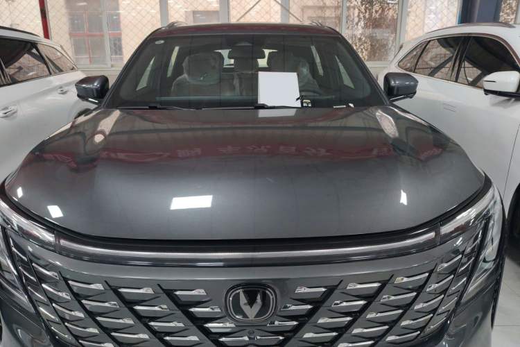 Used CHANGAN CS75 PLUS 2025 4th Generation 1.5T New Blue Whale Smart Luxury Edition Engine Bay
