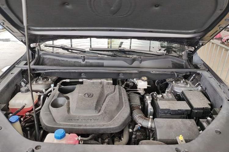 Used CHANGAN CS75 PLUS 2025 Model, 3rd Generation Champion Edition 1.5T Jinghang Version Engine Bay