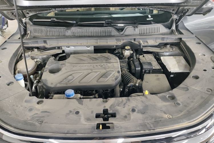 Used CHANGAN CS75 PLUS 2025 4th Generation 1.5T New Blue Whale Smart Flagship Version Engine Bay