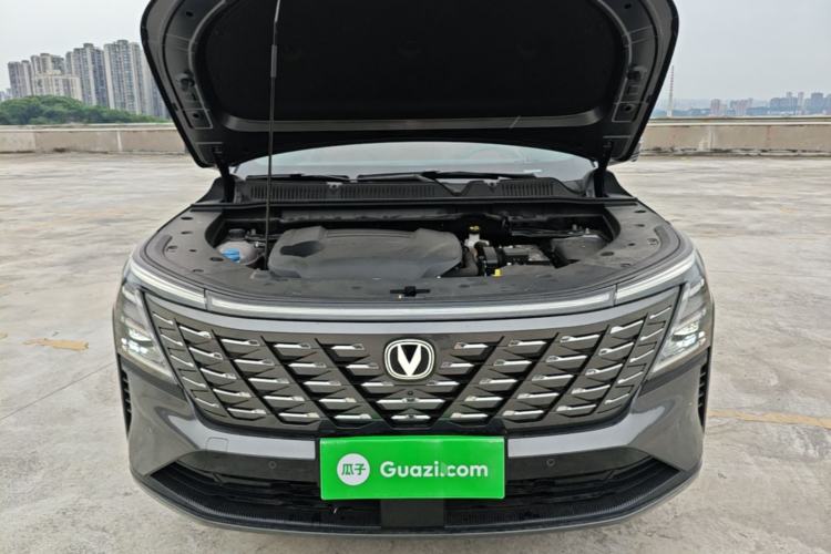 Used CHANGAN CS75 PLUS 2025 4th Generation UItra 2.0T New Blue Whale Smart Intelligent Powertrain Version Engine Bay