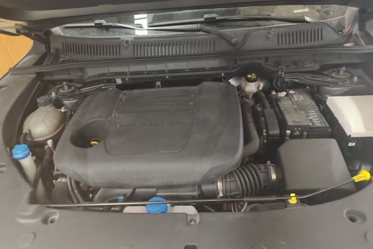 Used CHANGAN CS75 PLUS 2025 4th Generation UItra 2.0T New Blue Whale Smart Intelligent Powertrain Version Engine Bay