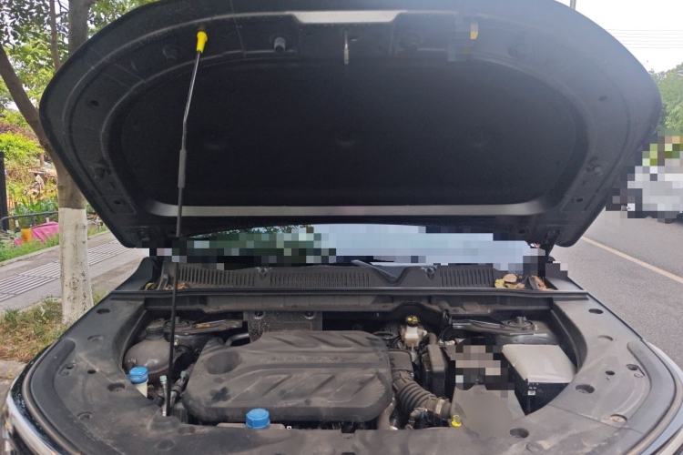 Used CHANGAN CS75 PLUS 2025 4th Generation 1.5T New Blue Whale Smart Luxury Edition Engine Bay