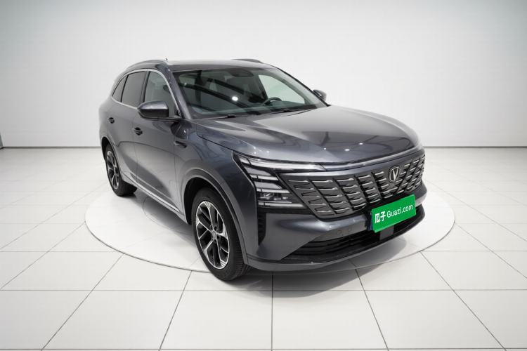 Used CHANGAN CS75 PLUS 2025 4th Generation 1.5T New Blue Whale Smart Luxury Edition Exterior 1