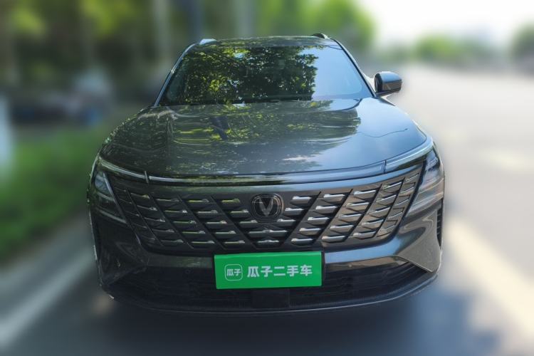 Used CHANGAN CS75 PLUS 2025 4th Generation 1.5T New Blue Whale Smart Flagship Version Exterior 1