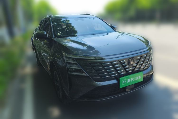 Used CHANGAN CS75 PLUS 2025 4th Generation 1.5T New Blue Whale Smart Flagship Version Exterior 2