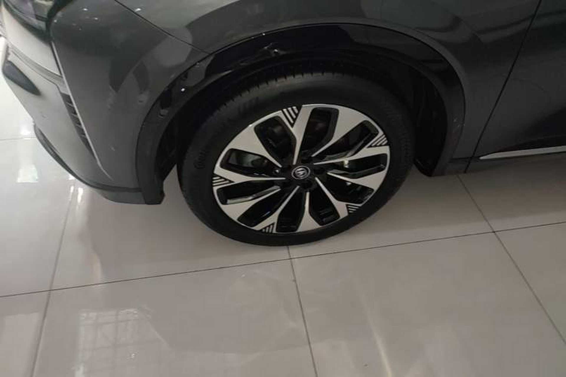 Used CHANGAN CS75 PLUS 2025 4th Generation UItra 2.0T New Blue Whale – Smart & Powerful Version Exterior 4