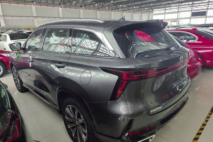 Used CHANGAN CS75 PLUS 2025 Model, 3rd Generation Champion Edition 1.5T Jinghang Version Exterior 5