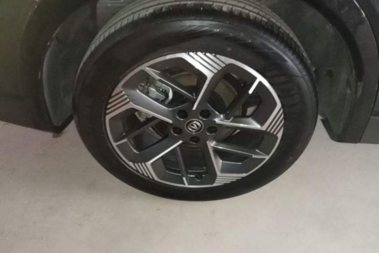 Used CHANGAN CS75 PLUS 2025 4th Generation 1.5T New Blue Whale Smart Flagship Version Exterior 5