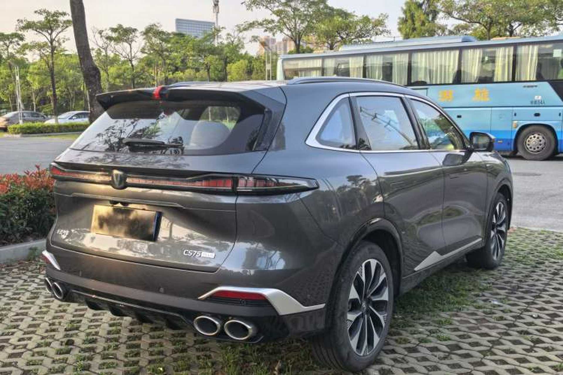 Used CHANGAN CS75 PLUS 2025 4th Generation UItra 2.0T New Blue Whale Smart Intelligent Powertrain Version Exterior 5