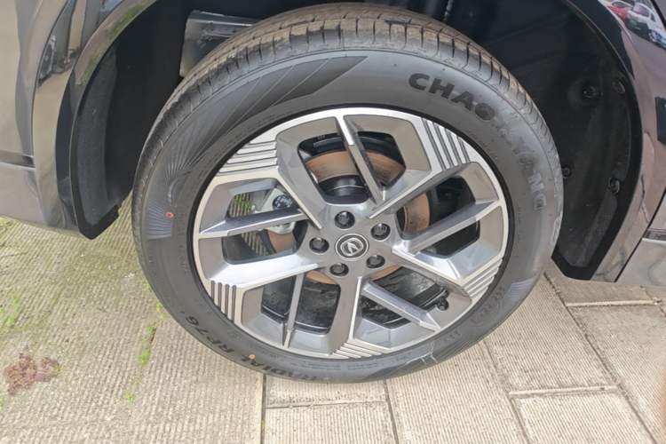 Used CHANGAN CS75 PLUS 2025 4th Generation 1.5T New Blue Whale Smart Luxury Edition Exterior 5