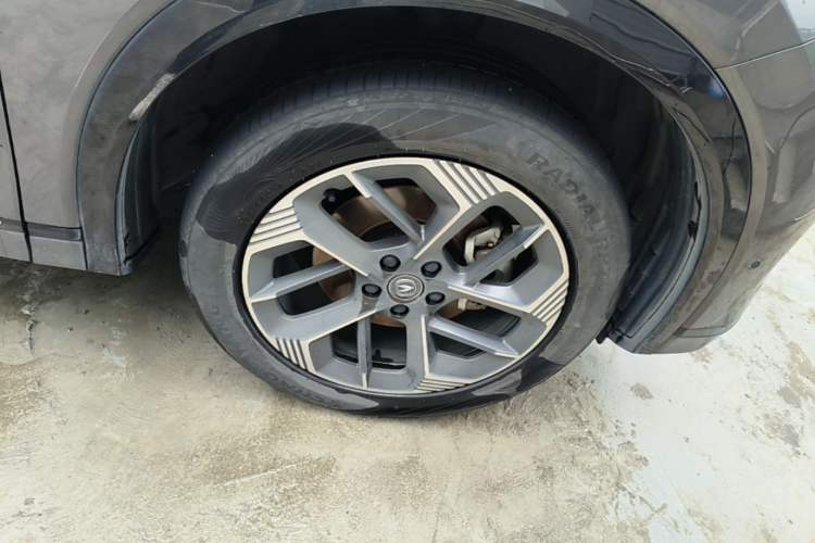 Used CHANGAN CS75 PLUS 2025 4th Generation 1.5T New Blue Whale Smart Flagship Version Exterior 5