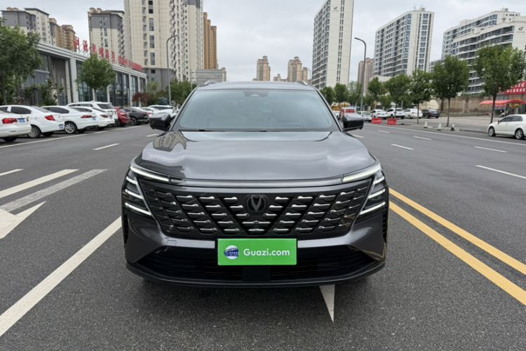 Used CHANGAN CS75 PLUS 2025 4th Generation 1.5T New Blue Whale Smart Luxury Edition Exterior 6
