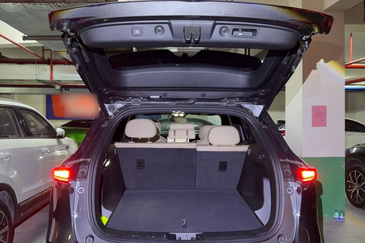 Used CHANGAN CS75 PLUS 2025 4th Generation 1.5T New Blue Whale Smart Luxury Edition Exterior 6