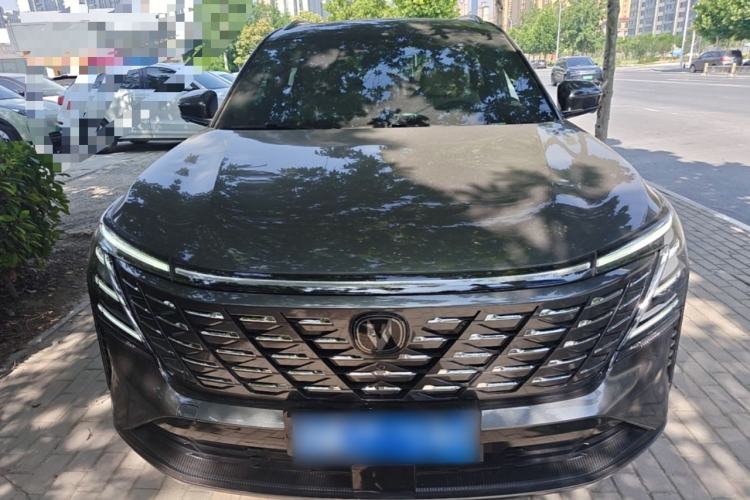 Used CHANGAN CS75 PLUS 2025 4th Generation 1.5T New Blue Whale Smart Luxury Edition Front