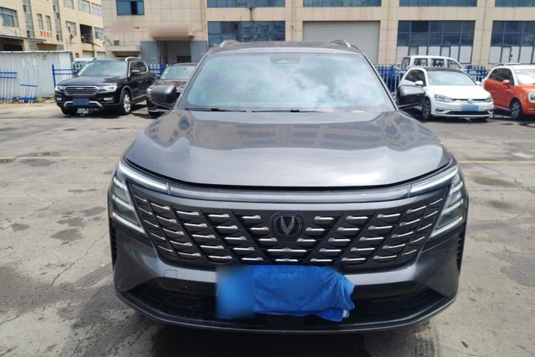Used CHANGAN CS75 PLUS 2025 4th Generation 1.5T New Blue Whale Smart Luxury Edition Front