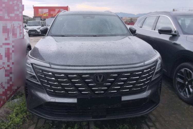 Used CHANGAN CS75 PLUS 2025 4th Generation 1.5T New Blue Whale Smart Flagship Version Front
