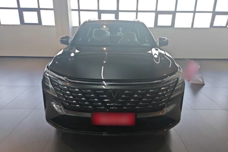Used CHANGAN CS75 PLUS 2025 4th Generation 1.5T New Blue Whale Smart Flagship Version Front