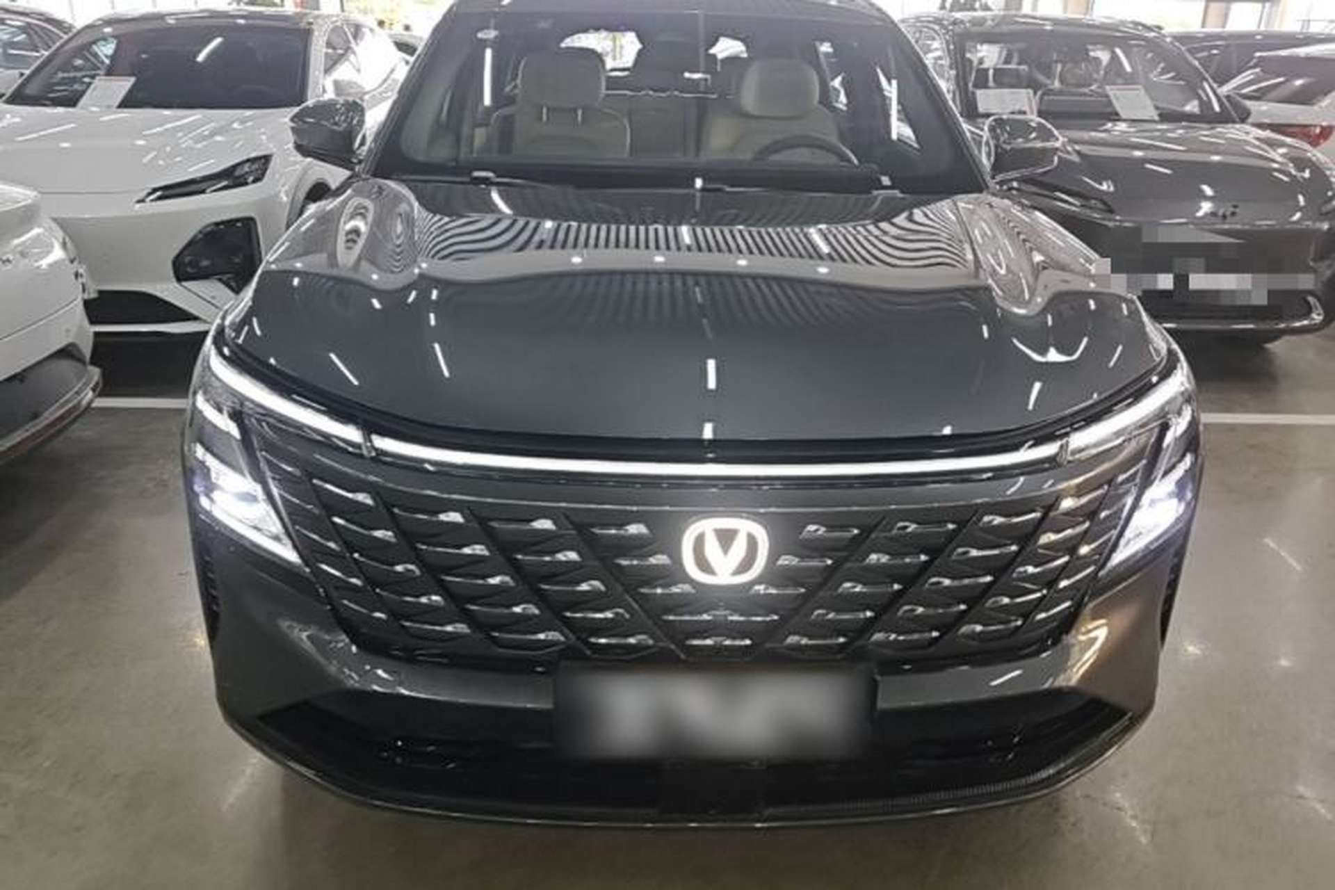Used CHANGAN CS75 PLUS 2025 4th Generation UItra 2.0T New Blue Whale – Smart & Powerful Version Front