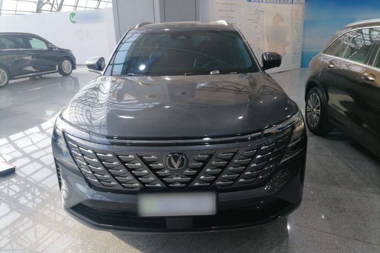 Used CHANGAN CS75 PLUS 2025 4th Generation 1.5T New Blue Whale Smart Luxury Edition Front
