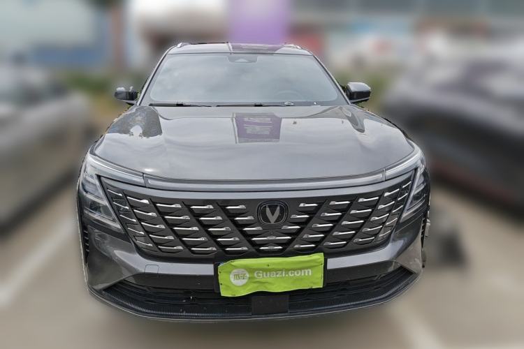 Used CHANGAN CS75 PLUS 2025 4th Generation 1.5T New Blue Whale Smart Luxury Edition Front